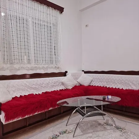 Antigona Apartment Gjirokaster