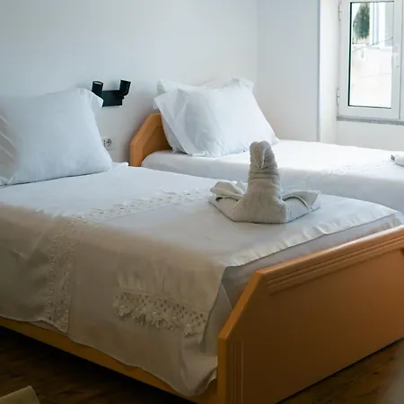 Antigona Apartment Gjirokaster