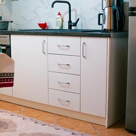 Antigona Appartement Gjirokastër