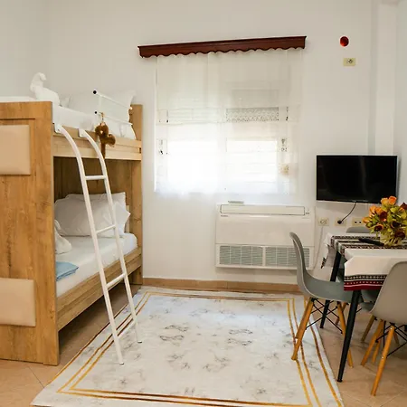 Apartment Antigona *