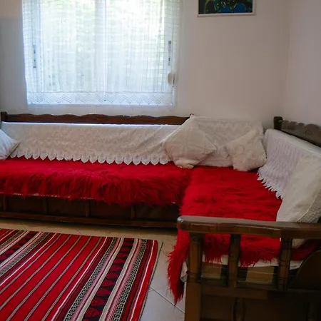 Antigona * Gjirokastër