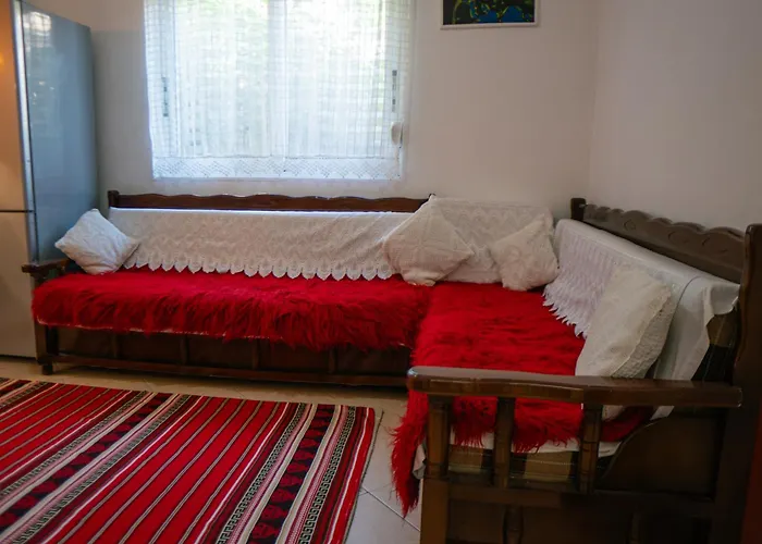 Antigona * Gjirokastër